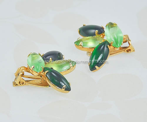 Vintage Unsigned Green Glass Earrings