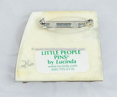 Lucinda Yates Little Peoples Schoolhouse Patriotic Pin