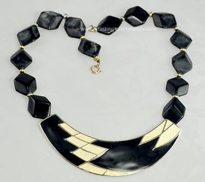 Vintage 1970s Trifari Necklace