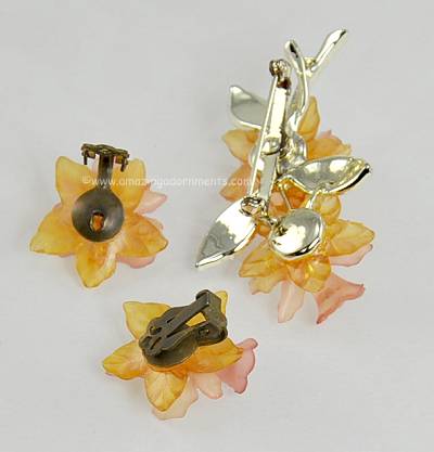 Vintage Plastic Lily Flower Set