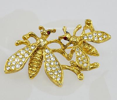 Adorable Vintage Double Bee Pin with Rhinestone Wings